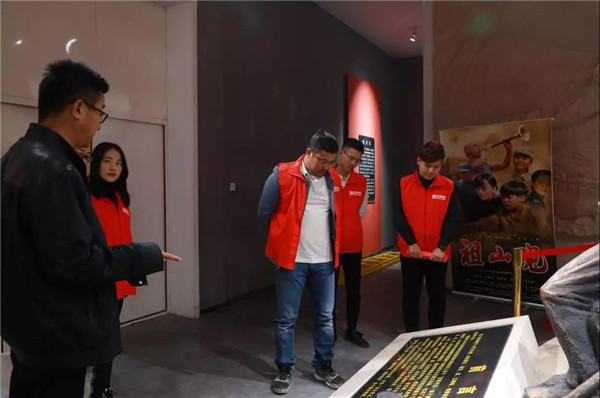 乾港集團,乾港官網(wǎng),乾港網(wǎng)絡(luò),室內(nèi)空氣凈化公司,家居裝飾,家政服務(wù),家居裝修